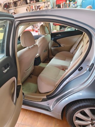 Lexus IS 2009