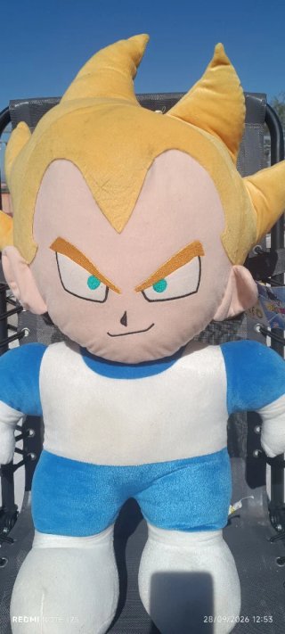 Peluche Vegeta Super Saiyan Dragon Ball Z