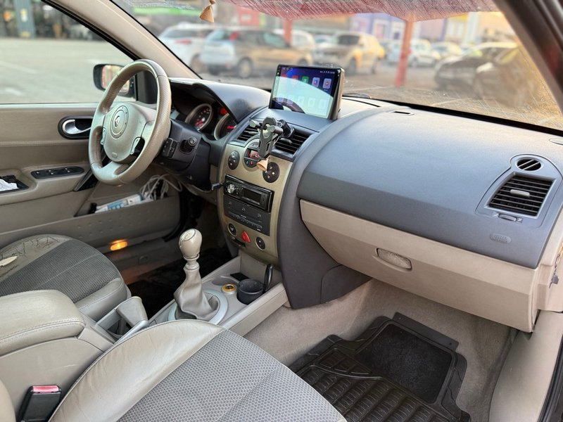 Renault Mégane 2004, foto 5