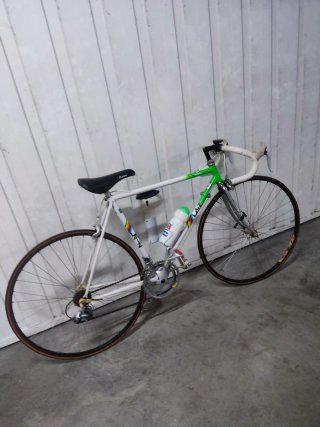 Bicicleta de carretera LAIZ