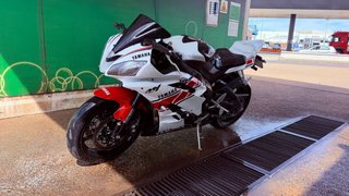 Yamaha R6R