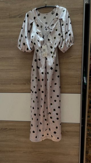 Vestido Bimba y Lola lunares de raso
