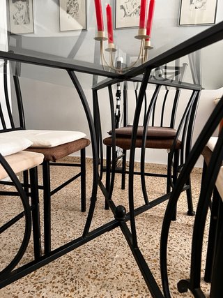 Conjunto de Mesa y 6 Sillas