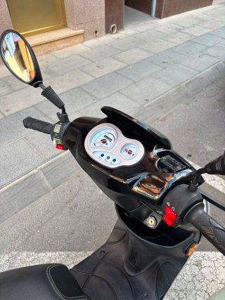 Keeway Hurricane 50cc Moped