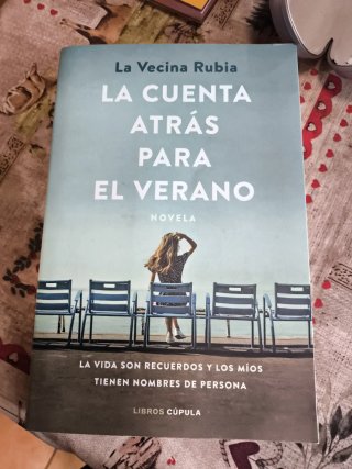 La cuenta atrás para el verano novela : la vida...