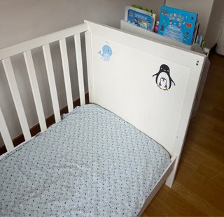 Cuna IKEA SUNDVIK 60x120, colchón y ropa de cama
