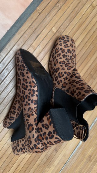 Botines de leopardo