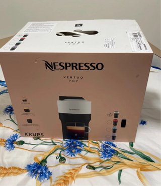Cafetera Nespresso Vertuo Pop Blanca