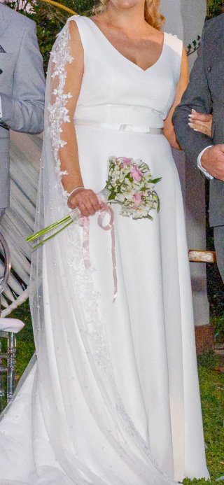 Traje de Novia Talla 40/42 Jimena novias triana.