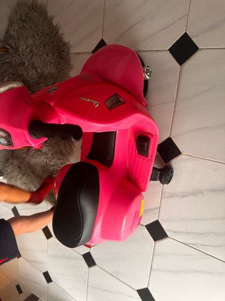 Moto eléctrica infantil rosa