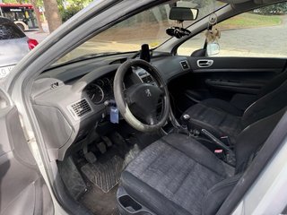 Peugeot 307 2004