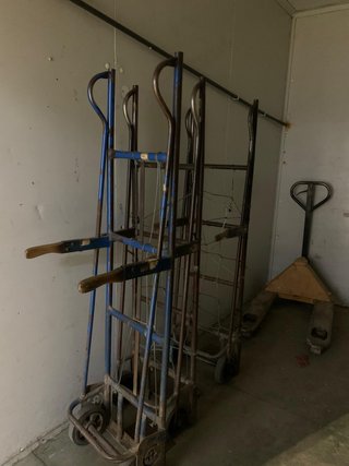 3 Carros de mercancía
