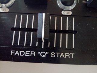Tavola di Mixaggio DJ American Audio Mixer Q-SD