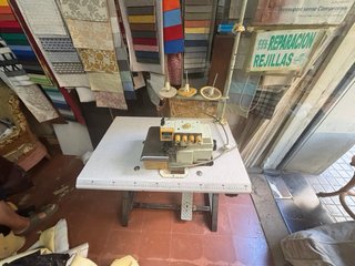 Máquina de coser overlock 395s