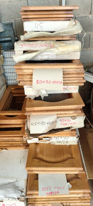 Puertas de Madera para Muebles de Cocina