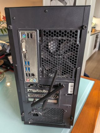 PC Sobremesa Torre Negra