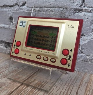 Nintendo Lion LN-08 Gold