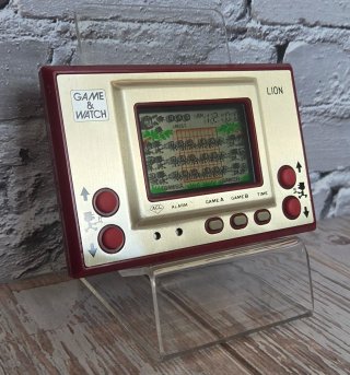 Nintendo Lion LN-08 Gold