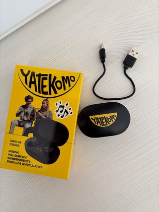 Auriculares Inalámbricos con Estuche (yatekomo)
