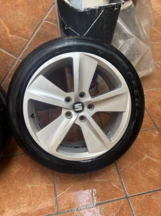 4 Llantas Seat León