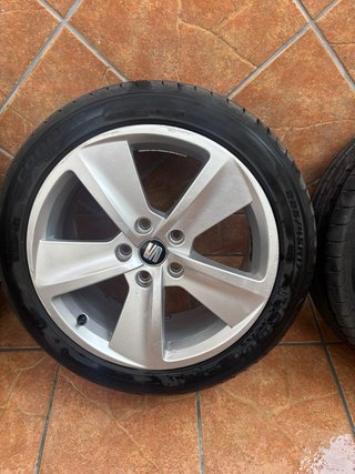 4 Llantas Seat León