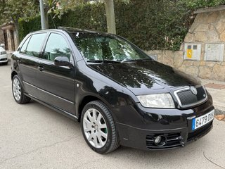 Skoda Fabia VRS | TDI 130 | TECHO SOLAR | PEGATINA