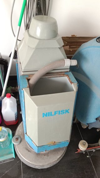 Fregadora Nilfisk C51