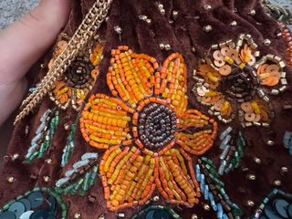 Bolso Bombonera Bordado con Cuentas