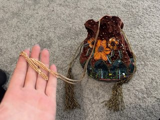 Bolso Bombonera Bordado con Cuentas
