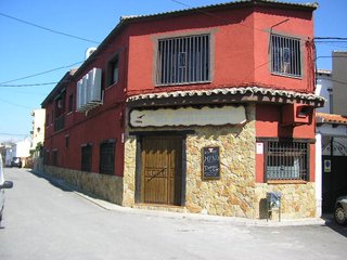 Bar- Restaurante con vivienda