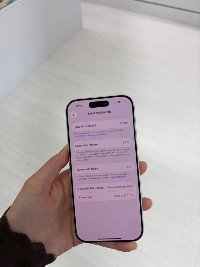 Apple IPHONE 17 PRO 256gb COMO NUEVO