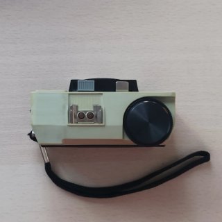 Cámara Kodak Instamatic 25