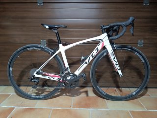 Bicicleta Carretera BH Evo Carbono Shimano 105