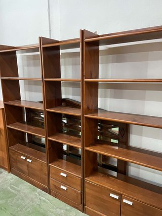 Estanterías de pino modulares
