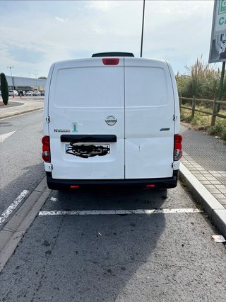 Nissan NV200 2011