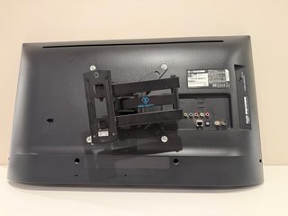 TV LG 32 pulgadas + soporte para colgarla