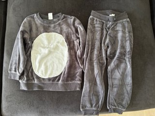 Chándal Infantil Gris Talla 104
