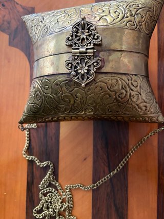 Bolso Almohada Vintage de Latón y Cobre