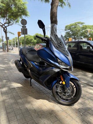 KYMCO Xciting S 400 TCS Azul.