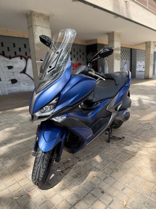 KYMCO Xciting S 400 TCS Azul.