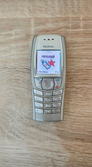 Nokia 6610i + Batteria + Caricabatterie (Vintage)