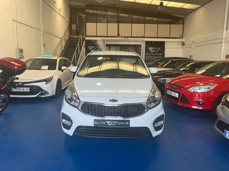 Kia Carens 2018