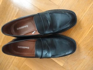 Mocasines de Piel Gioseppo Negros. Talla 37