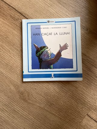 Llibre infantil: Han caçat la lluna!