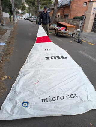 Catamarán Microcat completo + remolque