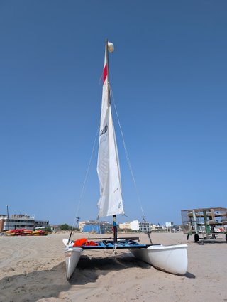 Catamarán Microcat completo + remolque