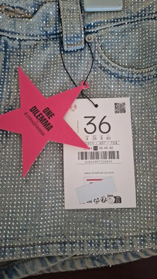 Falda Stradivarius-One Dilemma Talla 36