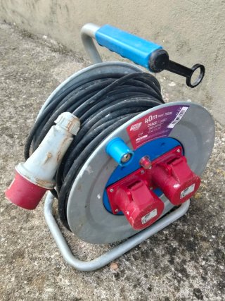 Alargo Enrollador de cable TAYG 25m y 40m