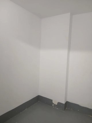 Se alquila trastero Tenor Fleta 108