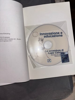 Libro infantil "Las aventuras de Lupo Calzino"+ CD